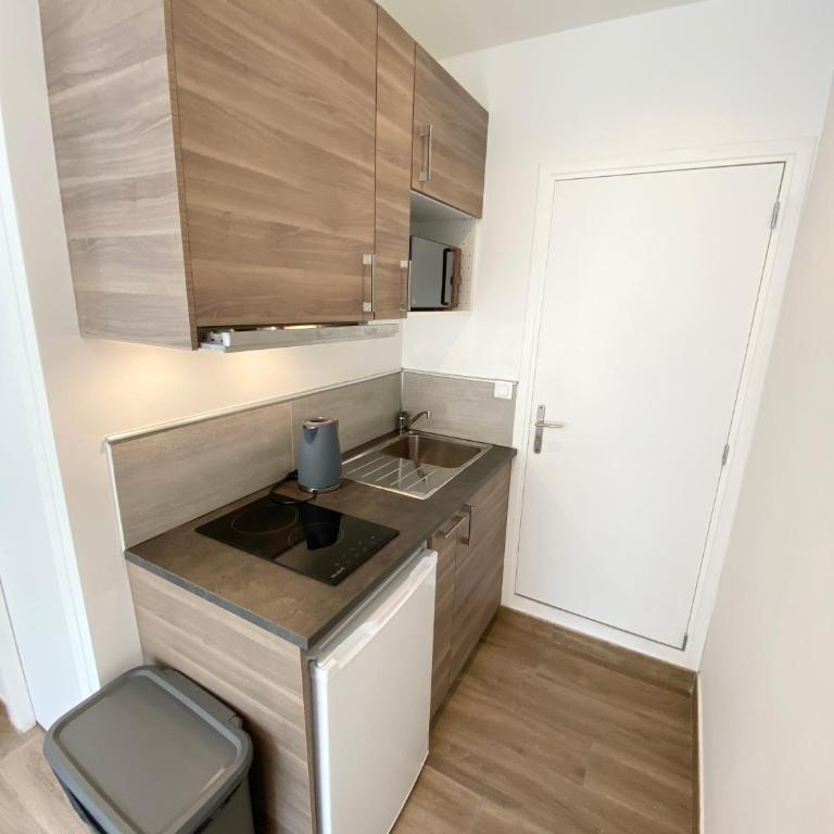 Studio calme et central avec clim - Appartement - 14
