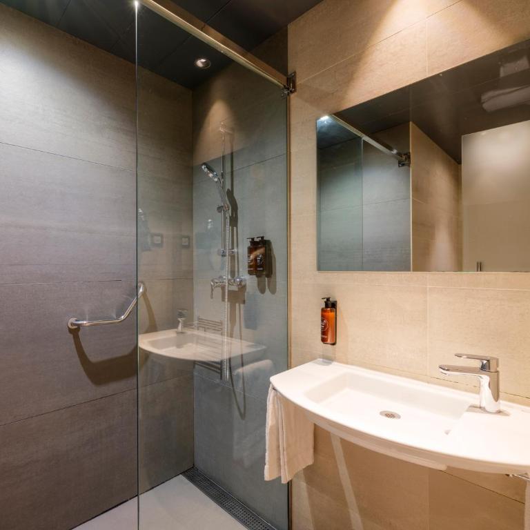 Barcelona House - Double or Twin Room - 10
