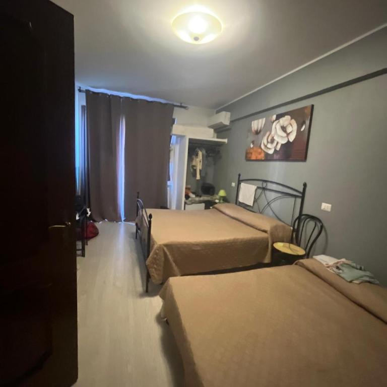 B&B La Perla di Roma - Camera Quadrupla - 22