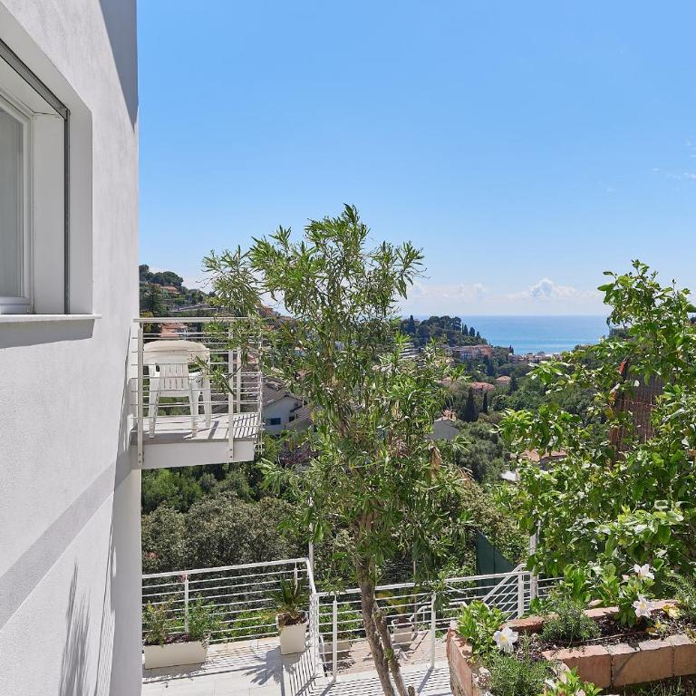 The Italian Lady - Unit 1 - Apartment - 33