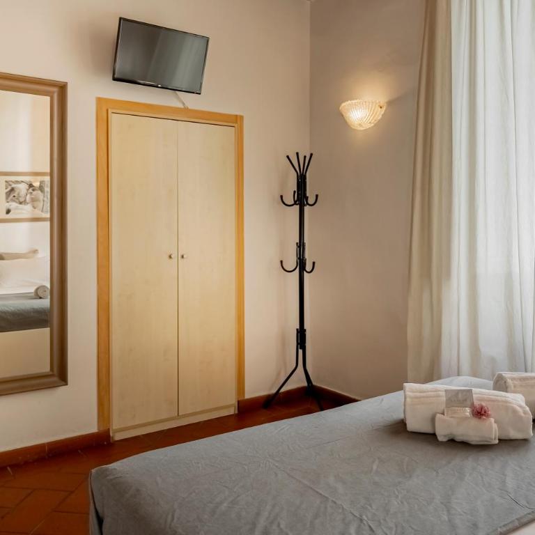 Dante's Relais - Camera Matrimoniale Deluxe - 16