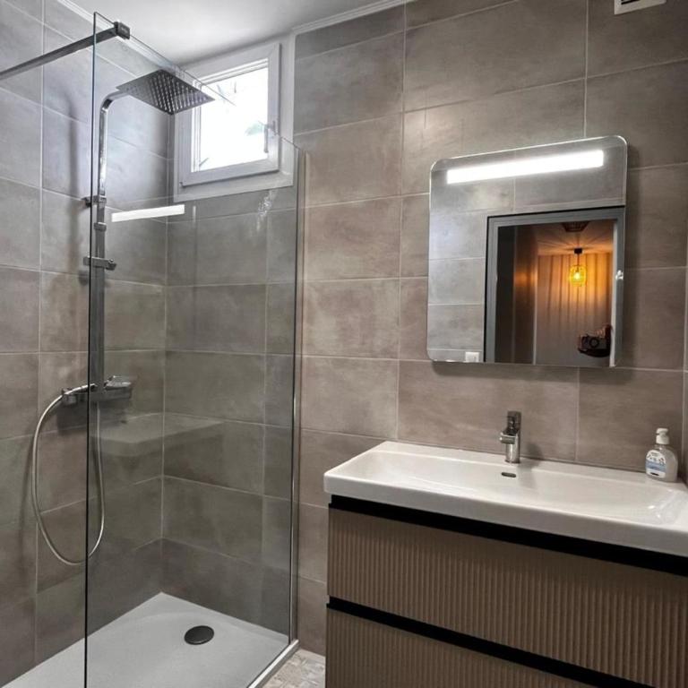 85m with loggia near the sea - Appartement - 13
