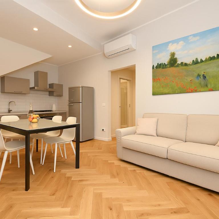 Living Salò 12 - Lago e Duomo a pochi passi - Appartamento con 2 Camere da Letto - 22