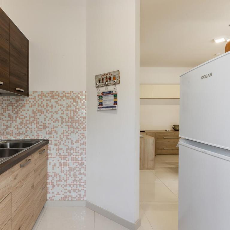 GuestHost - Bright Apartment X4 with Terrace! - Appartamento con 2 Camere da Letto - 7
