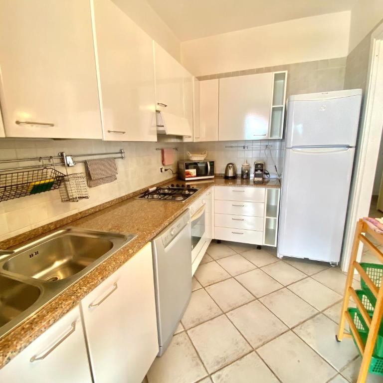 Luxury apartment Ginepro sea view with common swimming pool just 50 mt from the beach - Appartamento con 1 Camera da Letto e Vista Mare - 19