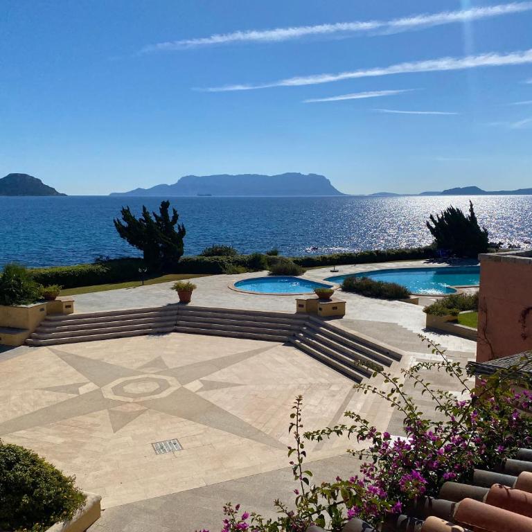Luxury apartment Ginepro sea view with common swimming pool just 50 mt from the beach - Appartamento con 1 Camera da Letto e Vista Mare - 4
