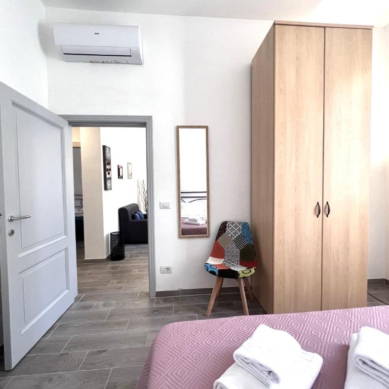 Ortensia-central apartment with terrace - Two-Bedroom Apartment - 8