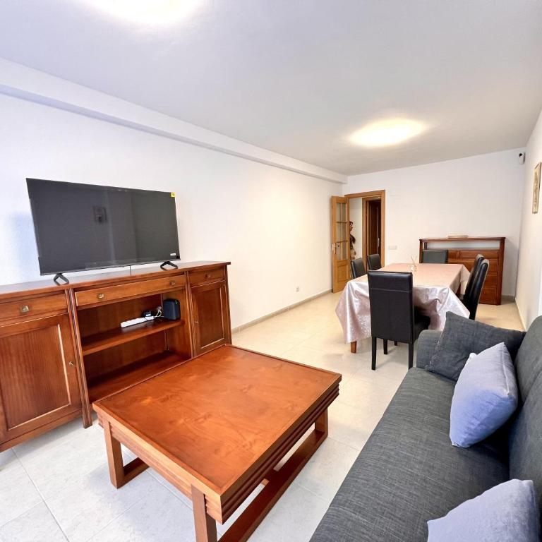 Mestral B - Cómodo apartamento en el centro - Apartamento - 1