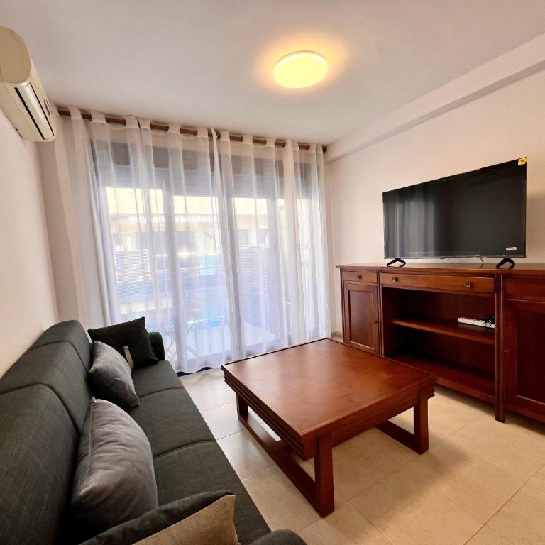 Mestral B - Cómodo apartamento en el centro - Apartamento - 3