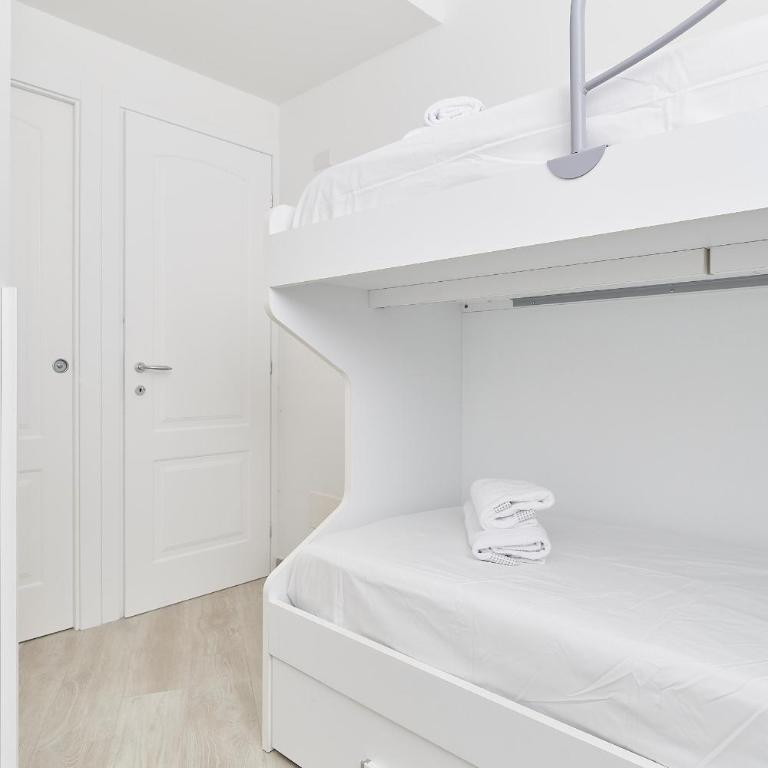 The Italian Lady - Unit 1 - Apartment - 38