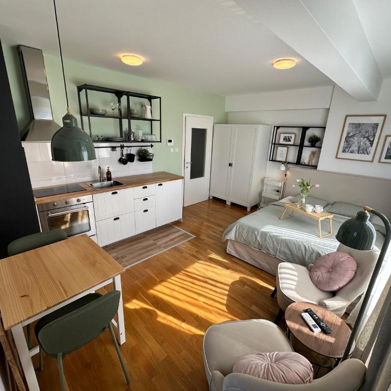 Studio Mint&White Borik - Studio Apartman - 4
