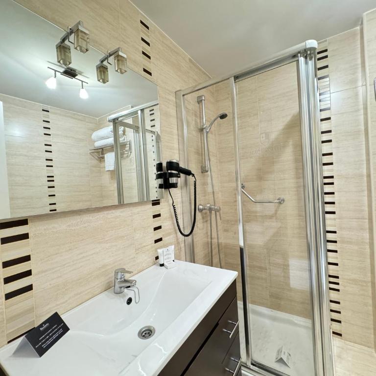 Macdonald La Ermita Resort - Apartamento Clásico de 2 dormitorios con terraza y vistas al mar - 17