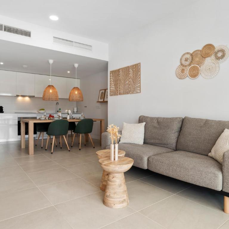 Aranya Garden View - Golf & Beach Escape - Two-Bedroom Apartment with Garden View - 6