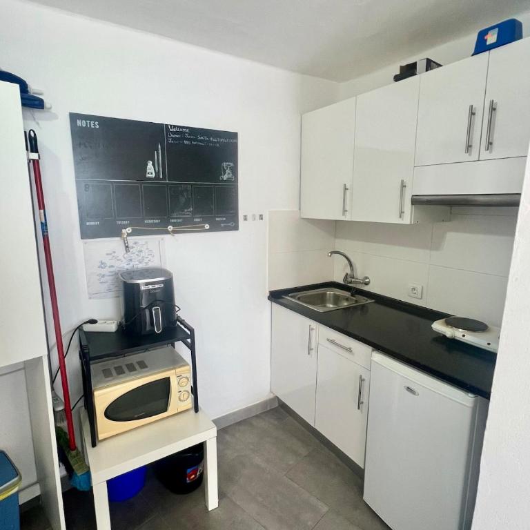 Studio Sol - Cozy Studio Apartment, Communal Pool - Apartamento de 1 dormitorio - 3