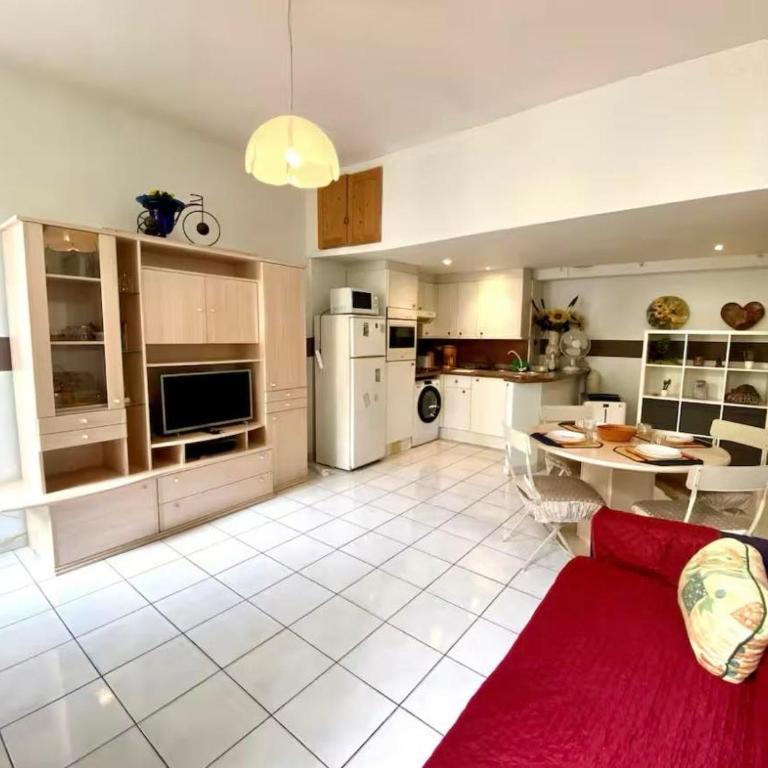 2 pièces avec clim proche place Masséna - Appartement 1 Chambre - 11