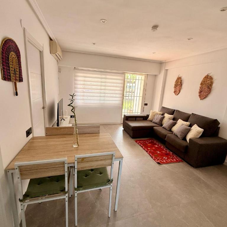 Apartamento en la Playa Els Terrers 2 - Two-Bedroom Apartment - 2