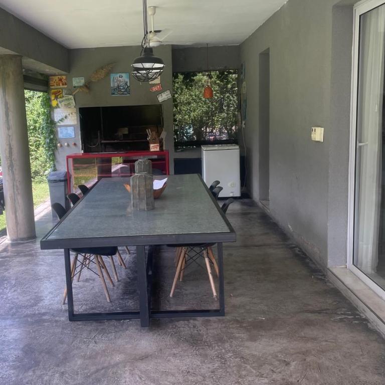 Excepcional casa en Y B - Casa de 4 dormitorios - 3