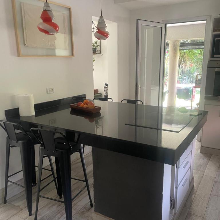 Excepcional casa en Y B - Casa de 4 dormitorios - 19