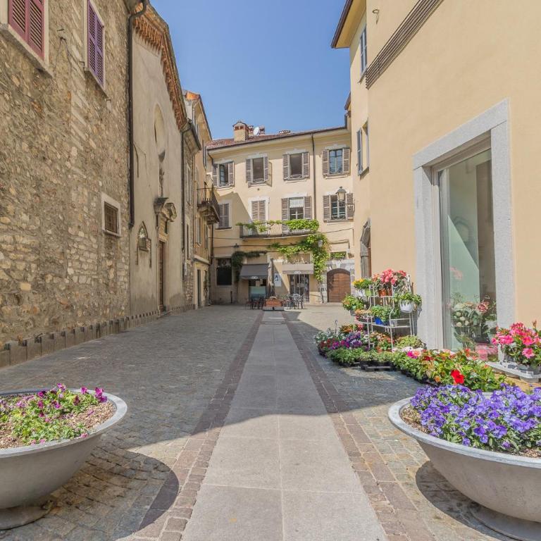 A Night At the Museum - Lake Como - Appartamento Superior con 2 Camere da Letto - 47