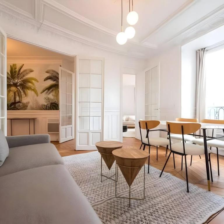 TBS 327 - Superb apartment with Eiffel Tower view - Apartamento de 2 dormitorios - 4