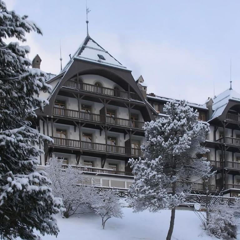 Luxury Apartment, Panoramic Mountain Views, 5 Star Spa Facilities - 3 Bedroom - Apartment - 15