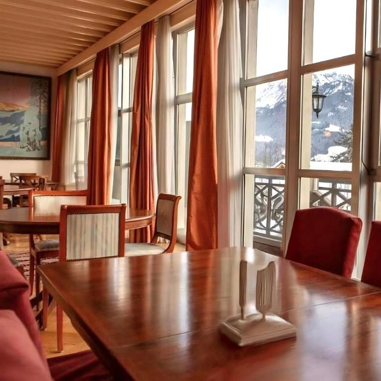 Luxury Apartment, Panoramic Mountain Views, 5 Star Spa Facilities - 3 Bedroom - Apartment - 24