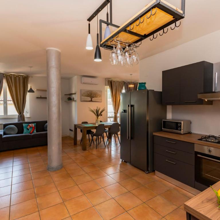 casetta giù al lago - Two-Bedroom Apartment - 46