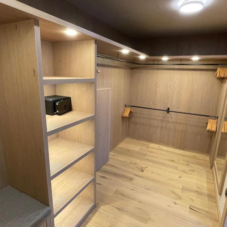 Villa Erika - Appartamento con 2 Camere da Letto e Balcone - 10