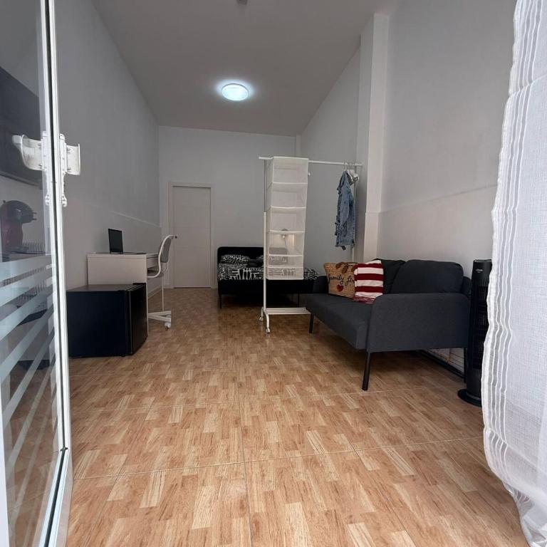 Cozy ZEN LOFT in central town by B-Rent - One-Bedroom Apartment - 2