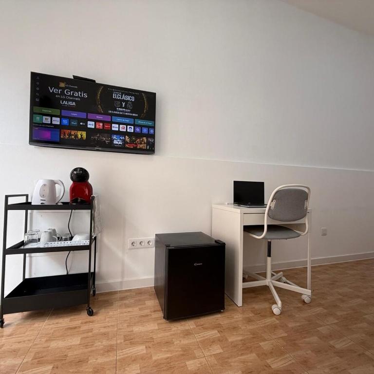 Cozy ZEN LOFT in central town by B-Rent - One-Bedroom Apartment - 12