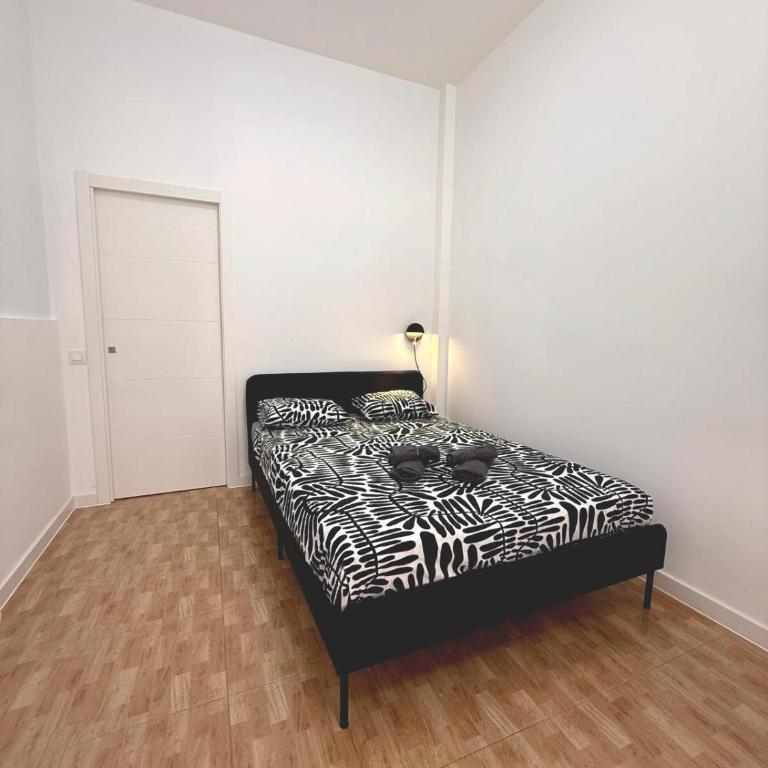 Cozy ZEN LOFT in central town by B-Rent - One-Bedroom Apartment - 13