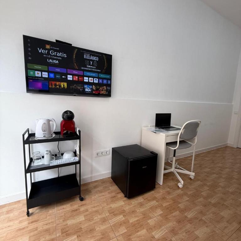 Cozy ZEN LOFT in central town by B-Rent - One-Bedroom Apartment - 14