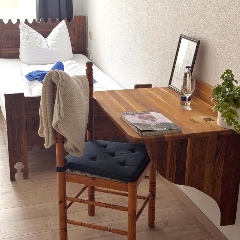 Werdenfelser Hof - Einzelzimmer mit Gemeinschaftsbad - 5