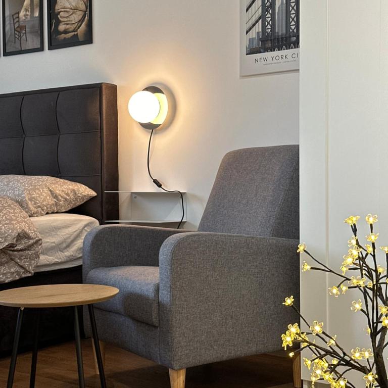 Sleep&Fly 1 Belgrade - One-Bedroom Apartment - 1