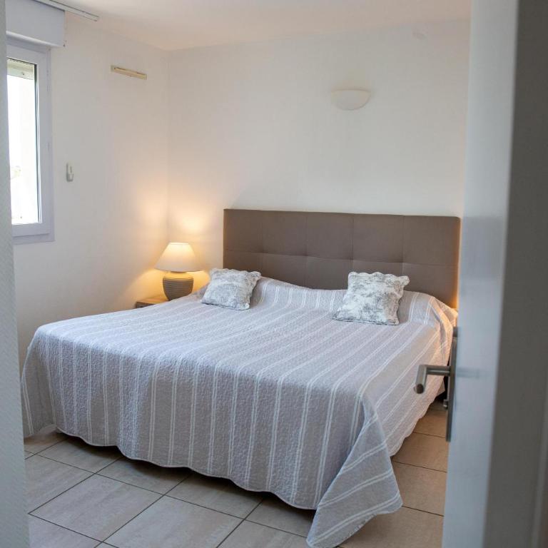 Résidence Les Flamants Roses - Appartement 3 Chambres - Vue sur Mer (6 Personnes) - 2