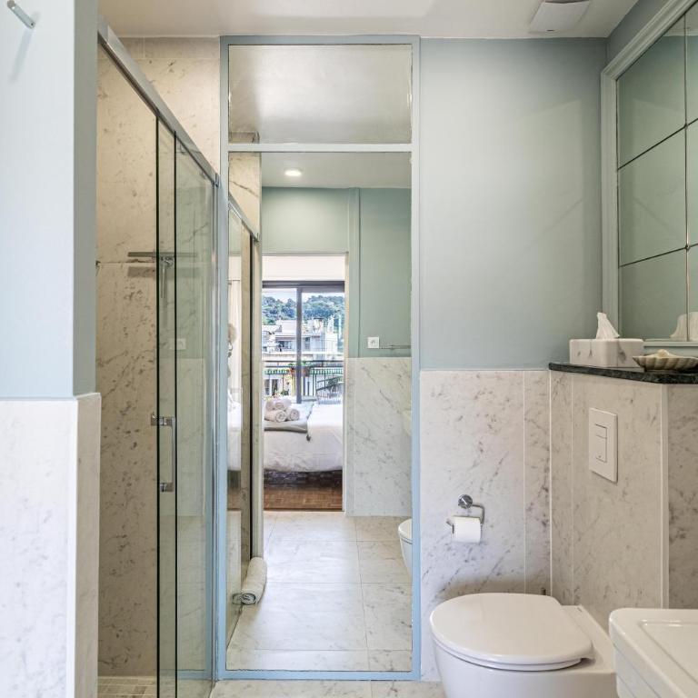 Luxurious penthouse, 2 bedroom suites, 3 spacious terraces, gorgeous views of mountains and sea, - Appartement 2 Chambres - 24
