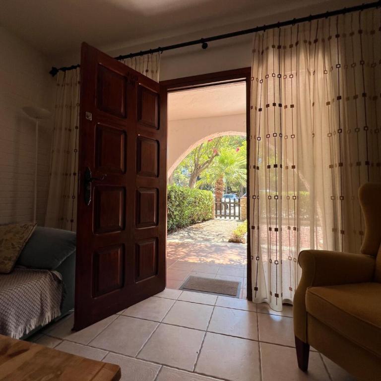 Apartamento con jardin individual y piscina - Apartamento de 2 dormitorios - 19