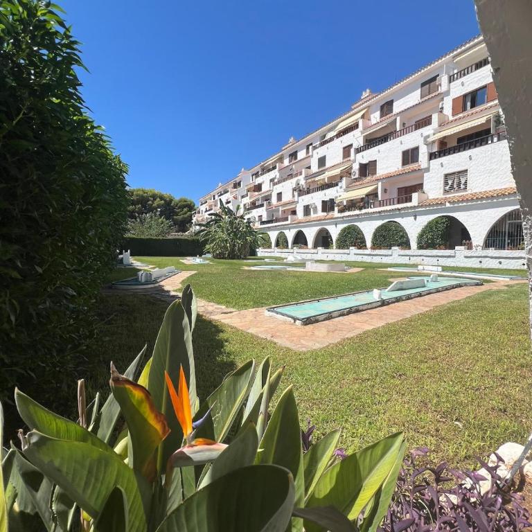 Apartamento con jardin individual y piscina - Apartamento de 2 dormitorios - 23