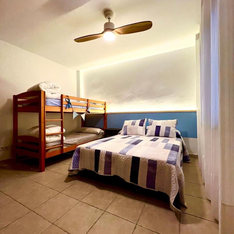 Apartamento con jardin individual y piscina - Apartamento de 2 dormitorios - 35