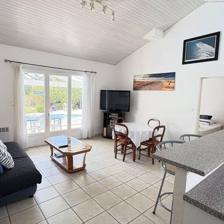 Élégante villa moderne à deux pas de la plage - FR-1-831-7 - Villa - 6