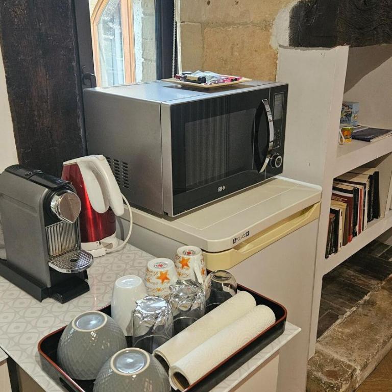 Independent Master suite, 18th century home - Appartement 1 Chambre - 12