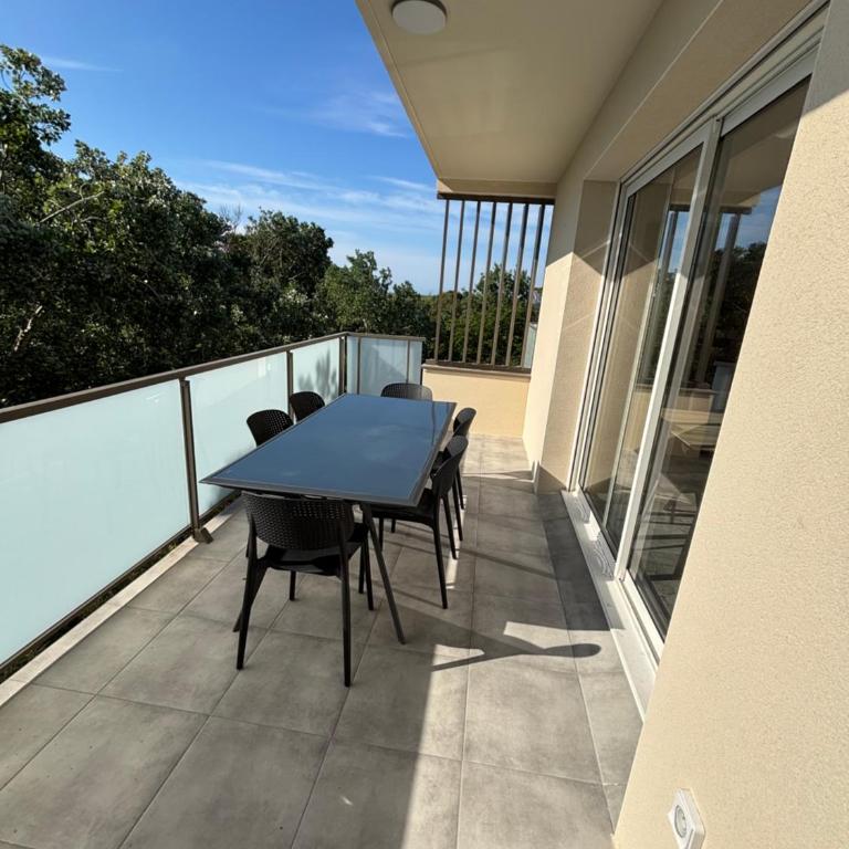 High-end, direct access to beach,Terrasse,Parking free - Appartement 2 Chambres - 9