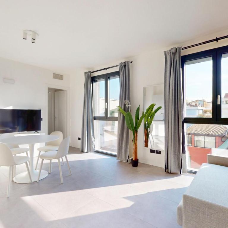 Fifth House - Nuovissime Suite in Marina Centro - Appartamento Deluxe - 4
