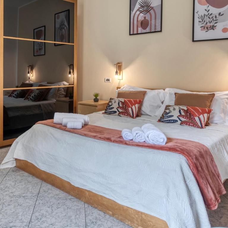 Cozy Apartment by DiffeRent - One-Bedroom Apartment - 1