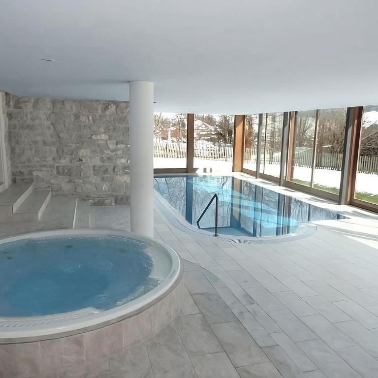 Luxury Apartment, Panoramic Mountain Views, 5 Star Spa Facilities - 3 Bedroom - Apartment - 17
