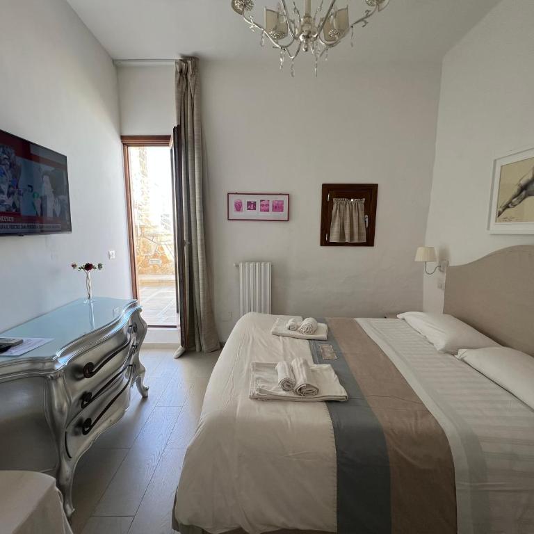 Elamar Rooms & Apartment - Camera Matrimoniale con Terrazza - 1