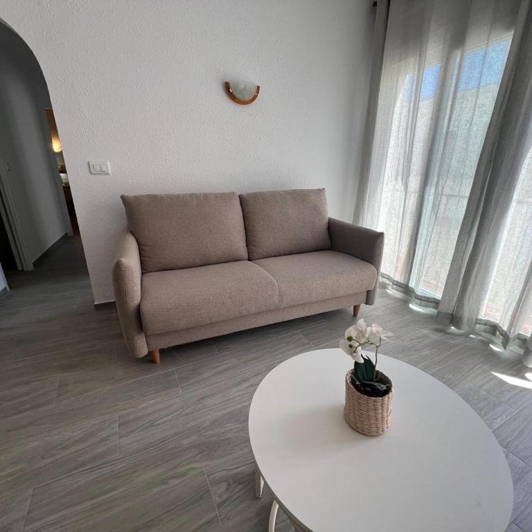 Bonito Apartamento en el centro de Rosas AV-78 - Apartment with Balcony - 9