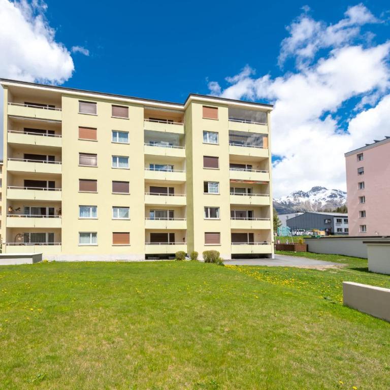 Cosy 3 bedroom Balcony Free parking Fast Wifi - Apartment - 20