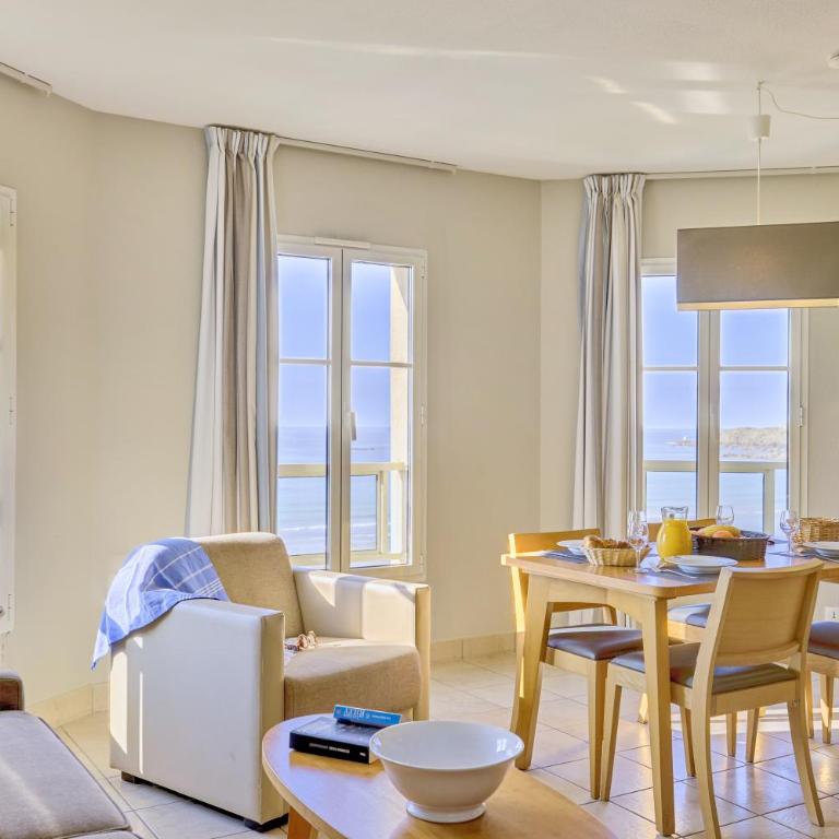 Residence Reine Marine - Appartement 1 Chambre (4 Adultes) - Vue sur Mer - 1