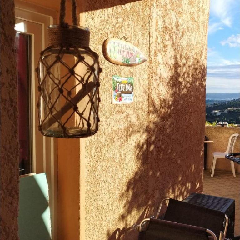Les Issambres, appt 4 personnes, vue mer sur la Baie de Saint Tropez et le Golfe de sainte Maxime - Appartement 2 Chambres - 24